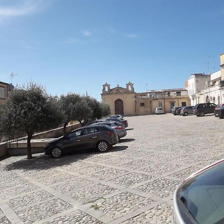 La Casa Re Basuli Villa Noto Luaran gambar